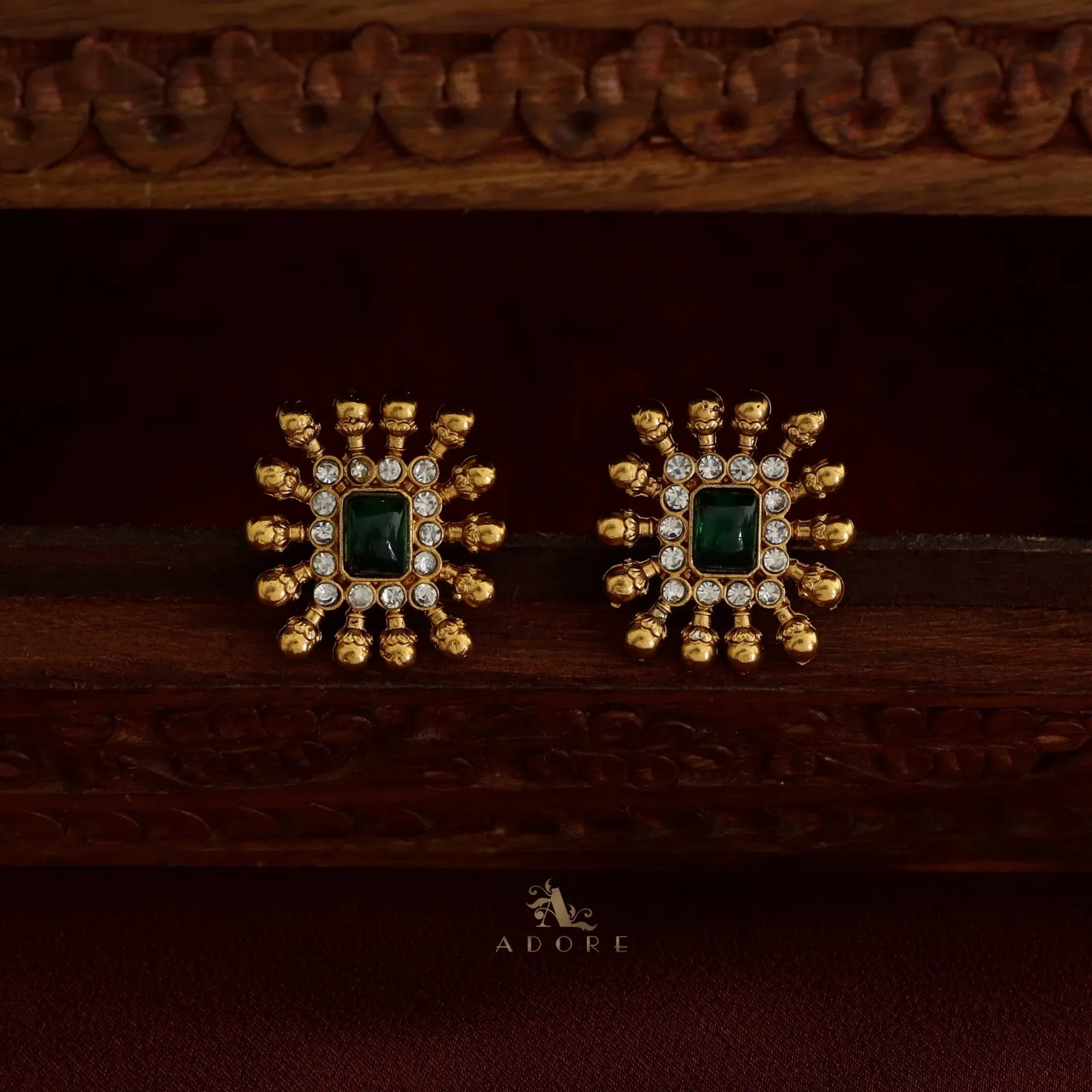 Chathurmukhi 1 Layer White Pearl Choker With Earring